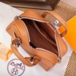 Light Gray 25cm Luxury Iconic Designer Bag - Image 2