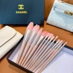 Dior Baby Pink Luxury Makeup Brush Set with Storage Case - Image 2