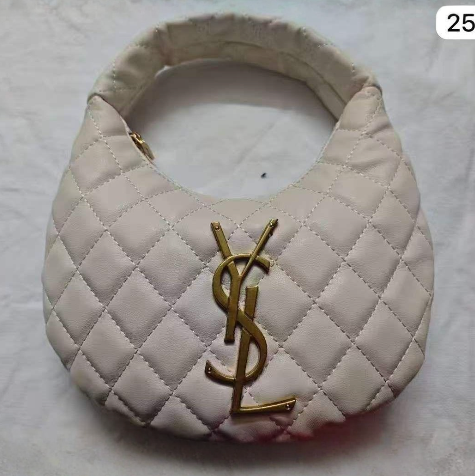 Screenshot 2026-05-23 at 20.33.03 Sand Kiss Matte Finish 25cm Luxury Iconic Designer Bag - Image 1