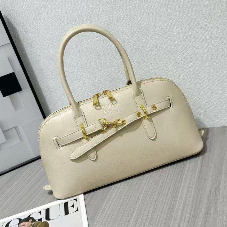 Screenshot 2026-05-23 at 21.06.15 Beige Blush 24cm Luxury Iconic Designer Bag - Image 1