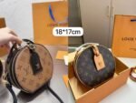 Espresso Cream 18cm Luxury Iconic Designer Bag - Image 4