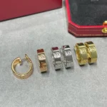 LOVE 5.5MM EARRINGS - Pink Gold
