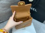 MINI SQUARE FLAP BAG 17CM BROWN LAMBSKIN GOLD HARDWARE - Image 7