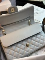 FLAP BAG 25CM GOLD HARDWARE GREY CAVIAR - Image 8