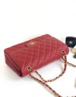 FLAP BAG JUMBO 30CM RED CAVIAR GOLD HARDWARE - Image 5