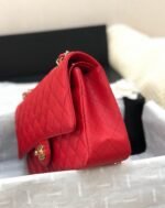 FLAP BAG MEDIUM 25CM RED CAVIAR GOLD HARDWARE - Image 12