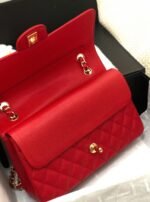 FLAP BAG MEDIUM 25CM RED CAVIAR GOLD HARDWARE - Image 8