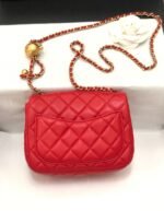 MINI SQUARE CLASSIC FLAP BAG 17CM RED LAMBSKIN GOLD HARDWARE - Image 3