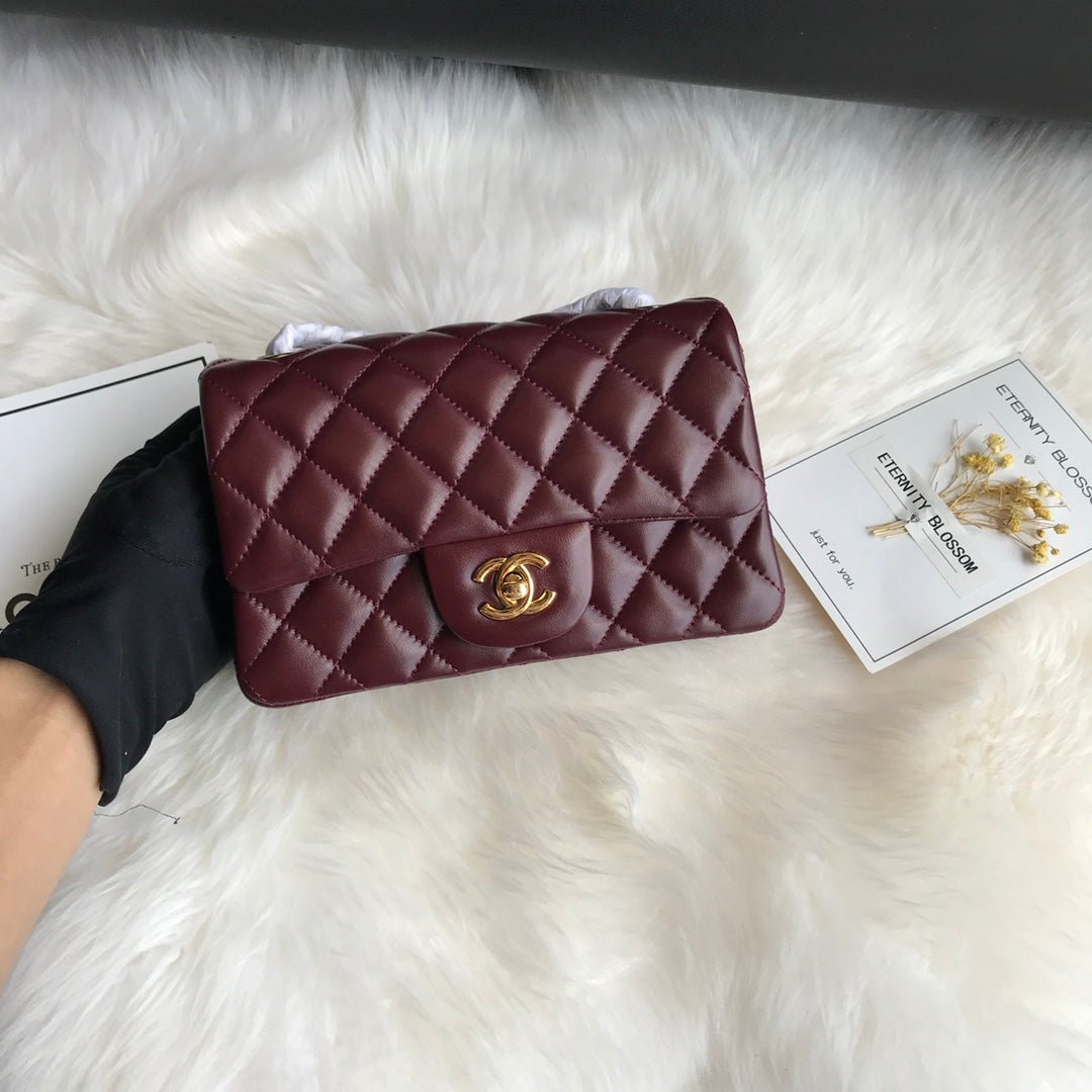 20200107_i1578375420_1454_1_jpg CC MINI 20 BAG IN RED BROWN CALFSKIN GOLD HARDWARE - Image 1