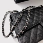 FLAP BAG 25 IN BLACK CAVIAR LEATHER SILVER HARDWARE - Image 15