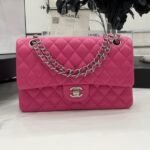 CC 25 CLASSIC SMALL DOUBLE FLAP BAG IN BRIGHT PINK CALFSKIN WITH STRAP - Image 10