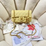 CHANEL 26S FLAP BAG 20 IN YELLOW LAMBSKIN - Image 10
