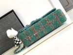 CC MEDIUM 25 CLASSIC BAG IN GREEN FOREST WOOL TWEED - Image 15