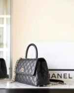 CHANEL 25S FLAP BAG 24 CM IN BLACK LAMBSKIN WITH GOLD HARDWARE - Image 3