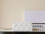 CHANEL 25S FLAP BAG 21 CM IN WHITE LAMBSKIN WITH GOLD HARDWARE - Image 15
