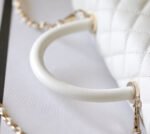 CHANEL 25S FLAP BAG 24 CM IN WHITE LAMBSKIN WITH GOLD HARDWARE - Image 14