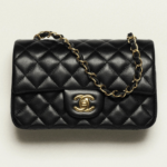 CHANEL 25S FLAP BAG 20 CM IN BLACK SEQUINS WITH WHITE BOW - Image 5