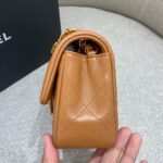 FLAP BAG 20CM CARAMEL LAMBSKIN GOLD HARDWARE - Image 3