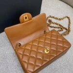 FLAP BAG 20CM CARAMEL LAMBSKIN GOLD HARDWARE - Image 13