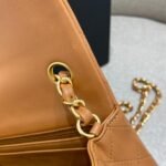FLAP BAG 20CM CARAMEL LAMBSKIN GOLD HARDWARE - Image 7