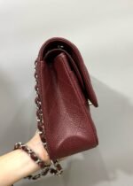 FLAP BAG 25 IN WINE CAVIAR LAMBSKIN SILVER HARDWARE - Image 14