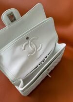 FLAP BAG 25 IN WHITE CAVIAR LAMBSKIN SILVER HARDWARE - Image 8