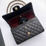 FLAP BAG 25 IN BLACK CAVIAR LEATHER GOLD HARDWARE - Image 4
