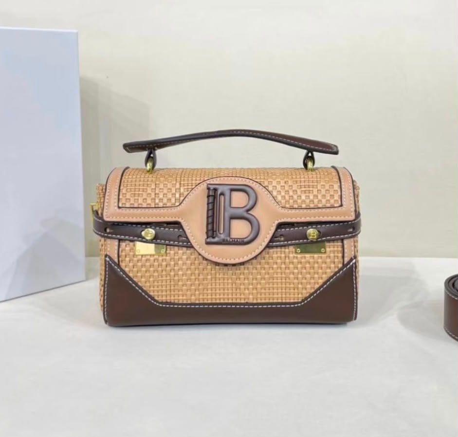 PHOTO-2026-06-25-23-52-42 2 Biscuit Bliss 21cm Luxury Iconic Designer Bag - Image 1