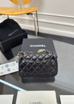 CHANEL 25S FLAP CHARM BAG 13 IN BLACK LAMBSKIN - Image 12