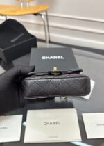CHANEL 25S FLAP CHARM BAG 13 IN BLACK LAMBSKIN - Image 18
