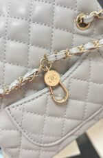 CHANEL 25S FLAP CHARM BAG 13 IN GREY LAMBSKIN - Image 21