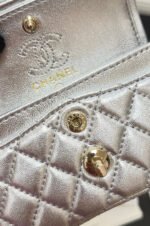 CHANEL 25S FLAP CHARM BAG 13 IN SILVER METALLIC LAMBSKIN - Image 13