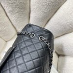 CHANEL 26S FLAP BAG 46 IN BLACK CAVIAR CALFSKIN - Image 3