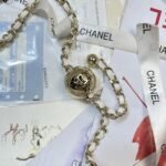 CHANEL 26S FLAP BAG 20 IN WHITE LAMBSKIN - Image 11