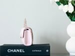CHANEL 25S KELLY IN PASTEL PINK LAMBSKIN WITH GOLD HARDWARE - Image 14