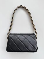 CHANEL 25S FLAP BAG 20 CM IN BLACK LAMBSKIN WITH GOLD HARDWARE - Image 3