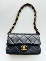 CHANEL 25S FLAP BAG 20 CM IN BLACK LAMBSKIN WITH GOLD HARDWARE - Image 5