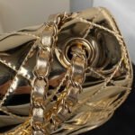 CC MINI 19 FLAP BAG IN GOLDEN METALLIC CALFSKIN WITH STRAP - Image 11