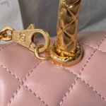CHANEL 25S CLASSIC COCO HANDLE BAG 23 CM IN LIGHT PINK LAMBSKIN WITH GOLD HARDWARE - Image 12