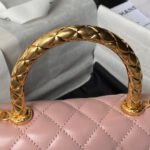 CHANEL 25S CLASSIC COCO HANDLE BAG 23 CM IN LIGHT PINK LAMBSKIN WITH GOLD HARDWARE - Image 2