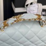 CHANEL 25S FLAP BAG 22 IN LIGHT BLUE CALFSKIN GOLD HARDWARE - Image 4