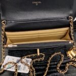 CHANEL 25S CHAIN WALLET 19 IN BLACK LAMBSKIN GOLD HARDWARE - Image 5