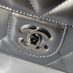 CHANEL 25S FLAP BAG 18 IN SILVER METALLIC CALFSKIN - Image 14