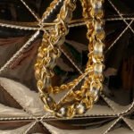 CHANEL 25S FLAP BAG 18 IN METALLIC GOLD CALFSKIN - Image 3