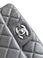 CC SMALL 17 FLAP BAG IN DARK GREY CALFSKIN - Image 15
