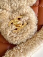 CHANEL 25S FLAP BAG 18 CM IN BEIGE WOOL AND BROWN LAMBSKIN - Image 11