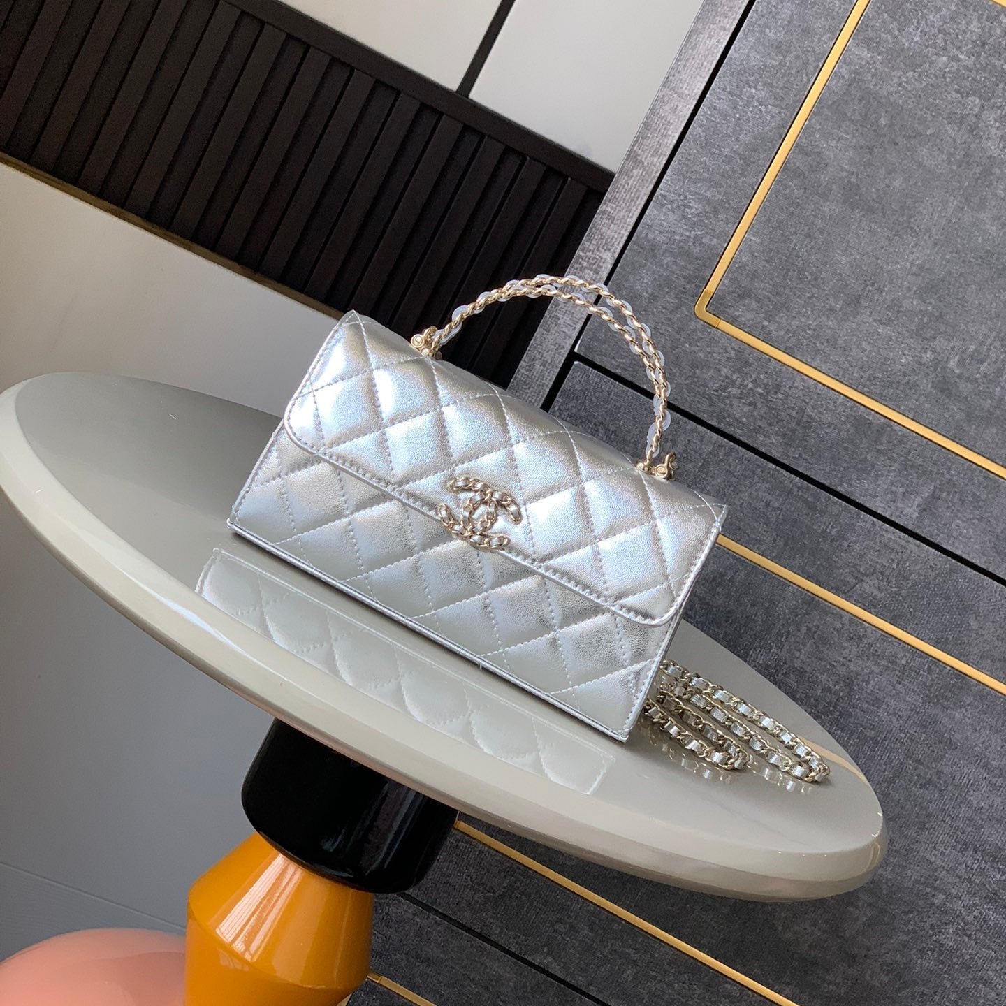 img_d0c94e6f_20250402_i1743600051_1593_1_jpg CHANEL 25S KELLY BAG 18 IN SILVER METALLIC LAMBSKIN WITH GOLD HARDWARE STYLE 1 - Image 1