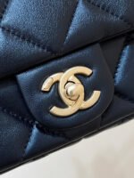 25S CHANEL CROSSBODY HANDBAG 17 IN BLACK LAMBSKIN GOLD HARDWARE - Image 18