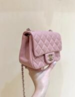 CHANEL 25S FLAP BAG 17 CM IN LIGHT PINK LAMBSKIN WITH GOLD HARDWARE - Image 2