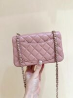CHANEL 25S FLAP BAG 20 CM IN LIGHT PINK LAMBSKIN WITH GOLD HARDWARE - Image 3